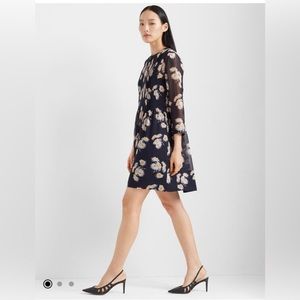 Club Monaco Odhette silk dress size 6